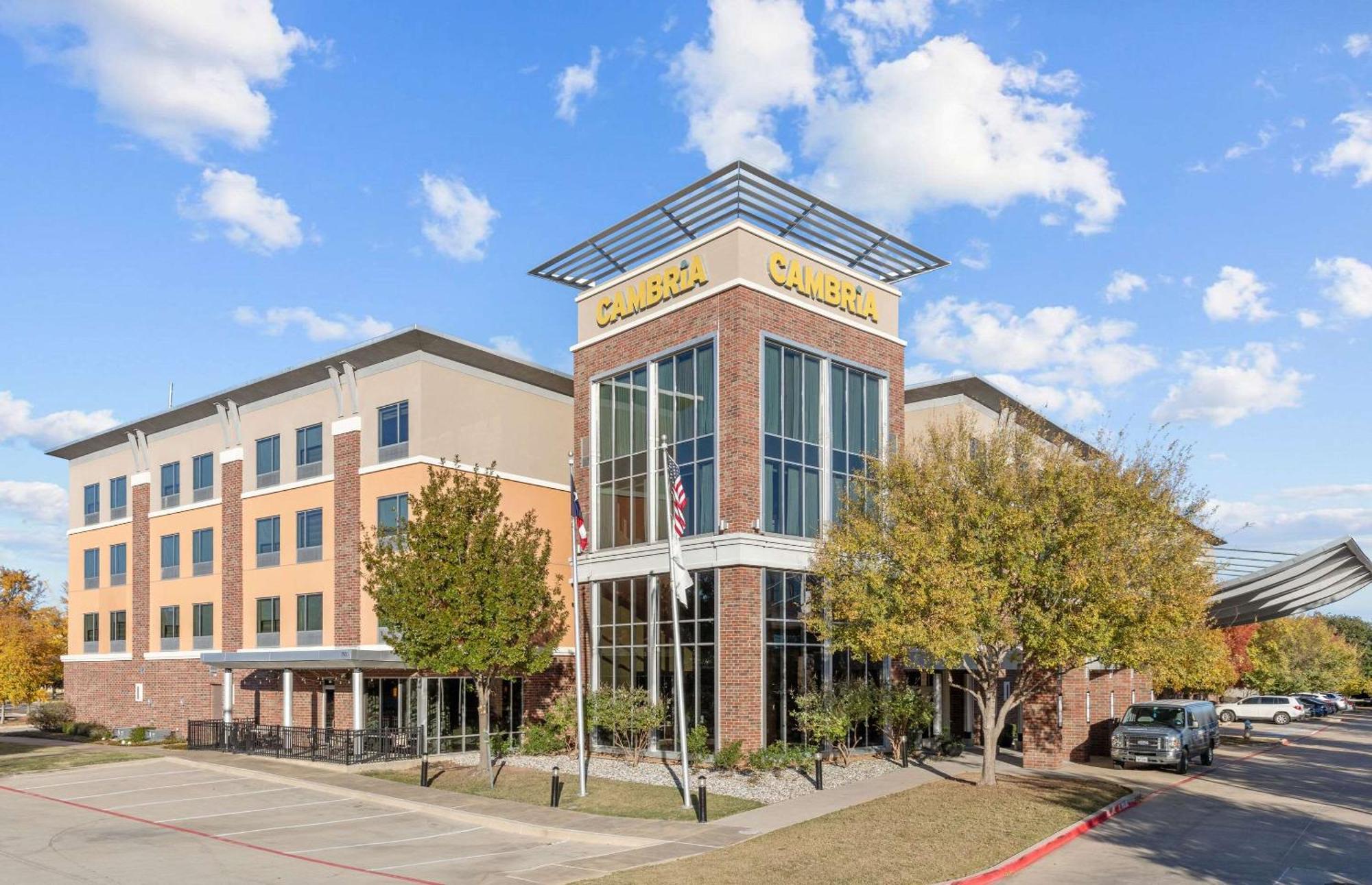 Cambria Hotel Plano - Frisco Екстериор снимка